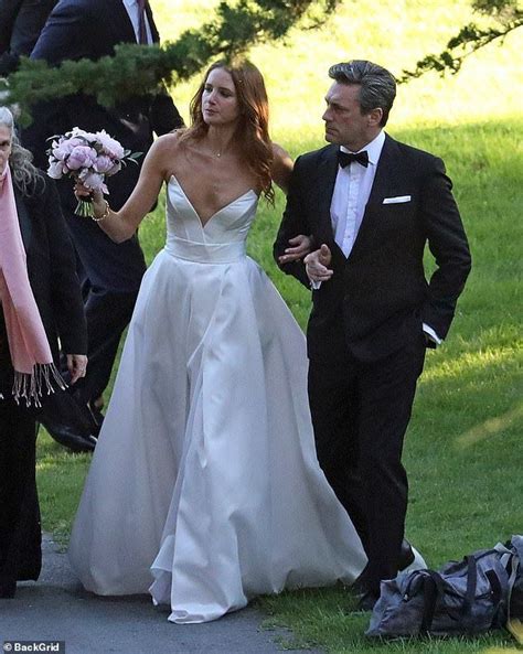 Jon Hamm Marries Anna Osceola At Site Of The Last Mad Men Episode In