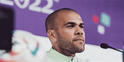 Contundentes Pruebas De Adn Incriminan Más A Dani Alves Y Buscan