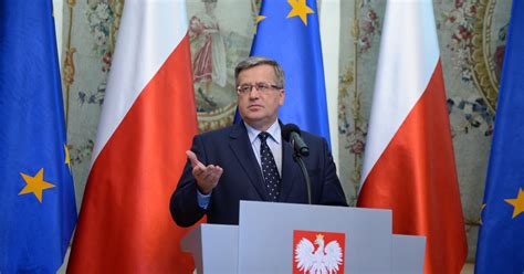 Cbos Prezydent Komorowski Na Czele Rankingu Zaufania Do Polityk W