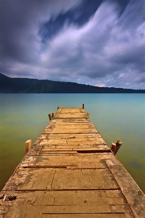 Ninbra (Lake Beratan, Bedugul, Bali, Indonesia.)