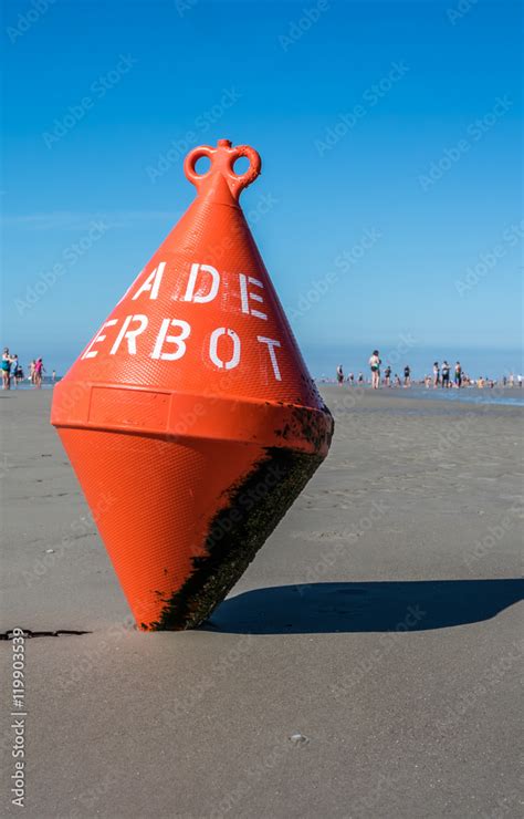 Rote Boje An Der Nordsee Stock Foto Adobe Stock