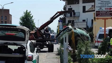 Incidente All Incrocio Tra Via Feletto E Corso Re Arduino A Rivarolo