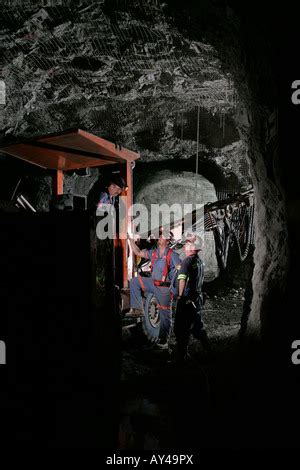 Rock Bolting In Underground Mine For Ground Support Using A Boom Jumbo