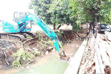 Solusi Banjir Pengamat Sarankan DKI Benahi Drainase Dan Naturalisasi