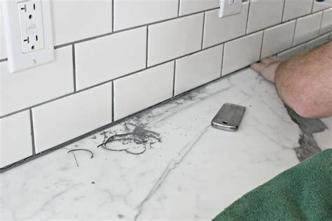 Repairing Cracked Grout With Homeadvisor