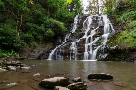 10 Stunning Waterfalls Near Walhalla Sc Stuck On The Go