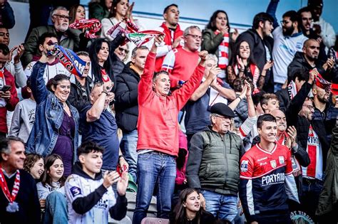 Estádio Municipal de Leiria lidera assistências da 2 ª Liga de futebol