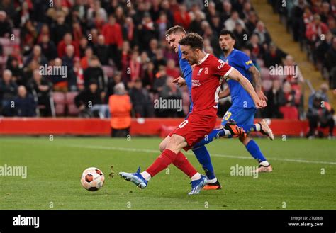 Liverpool Jota Scores Hi Res Stock Photography And Images Alamy