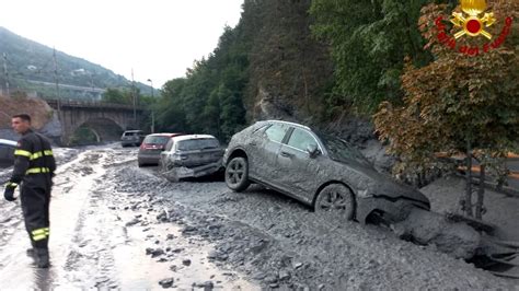 Bardonecchia Prova A Rialzarsi Dal Fango Il Sindaco Danni Ingenti