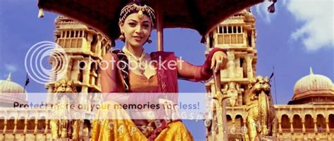 Hot And Exposing Indian Actresses Magadheera Kajal Agarwal Caps IV