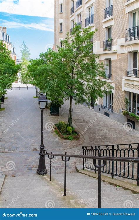 Paris, Montmartre, Typical View Stock Image - Image of europe ...