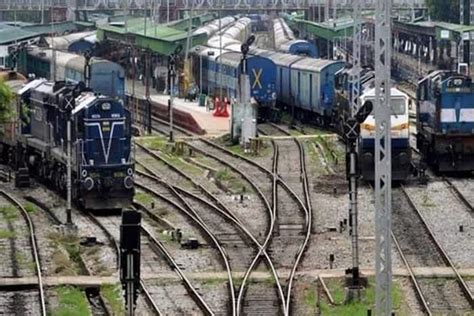 Irctc Latest Update Indian Railways Cancels Over 150 Trains On July 16