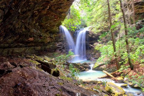 This Drone Video Captured The Beauty Of A Hidden Waterfall In Kentucky