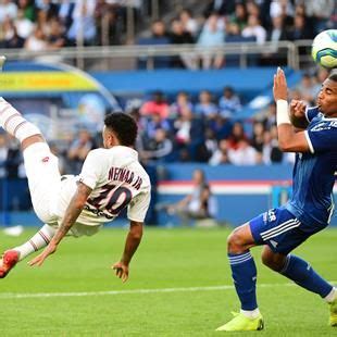 Ligue 1 PSG Estrasburgo Neymar Responde A Los Abucheos Con Un Golazo