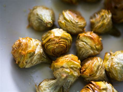 The Genius Of Crispy Deep Fried Artichokes Roman Jewish Style