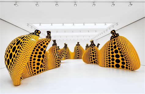 New Yayoi Kusama Exhibition In NYC Features Massive Sculptures