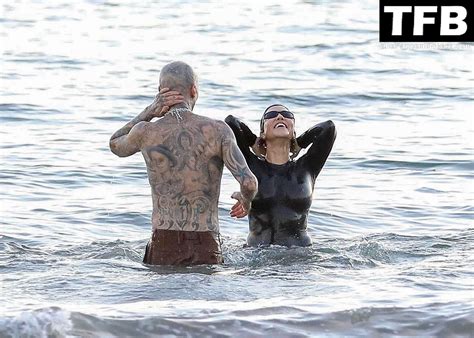 Kourtney Kardashian Kourtneykardash Nude Leaks Photo 7141 TheFappening