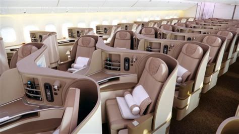 An Inside Look At China Eastern S Boeing 777 First And Business Classes