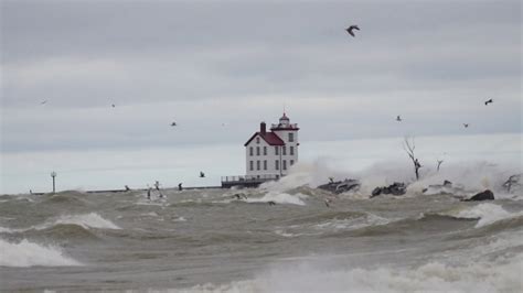 4 13 2020 30 Minutes After The Wind Storm Started Lake Erie Lorain