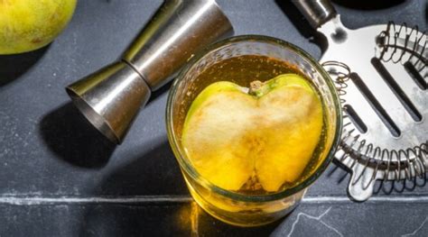 5 de los mejores cócteles con sidra para disfrutar este otoño