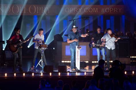 American Saturday Night Live From The Grand Ole Opry To Feature