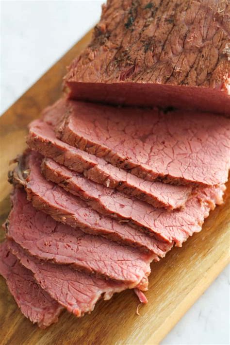 How To Cook Corned Beef In A Roaster Oven At Betty Callis Blog