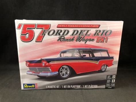 Revell 1957 Ford Del Rio Ranch Wagon 2 N1 1 25 Scale Plastic Model