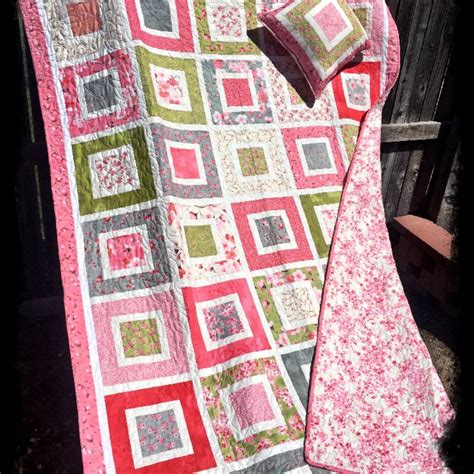 Square Dance Quilt | Quiltsby.me