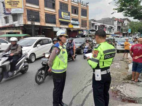 Goriau Kecelakaan Tragis Di Jalan H Imam Munandar Pekanbaru