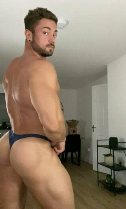 Bodybuilder Posing With Thong American Gay Porn XHamster
