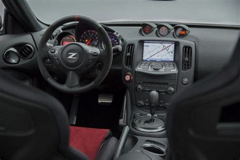 Nissan 370z nismo leather seats