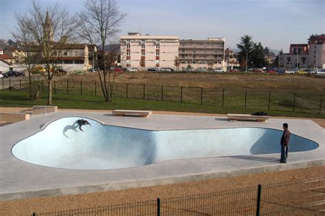 Bourgoin Jallieu 38 Constructo Skatepark Architecture