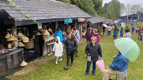 Feria De La Biodiversidad En Castro Inicia Hoy Con Cerca De M Dulos