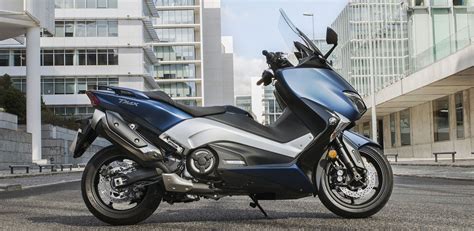 Lanzamiento Nuevo Maxi Scooter Yamaha Tmax Dx En Argentina Valvulas