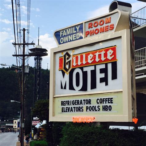 Gillette Motel - Travel - Gatlinburg - Gatlinburg