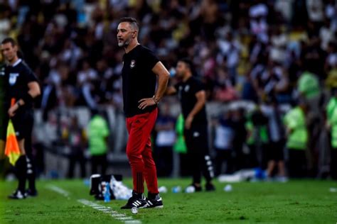 Flamengo avalia opções para substituir Vítor Pereira Jorge Jesus e