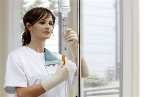 Капельница от запоя: виды, состав, эффективность, сколько стоит