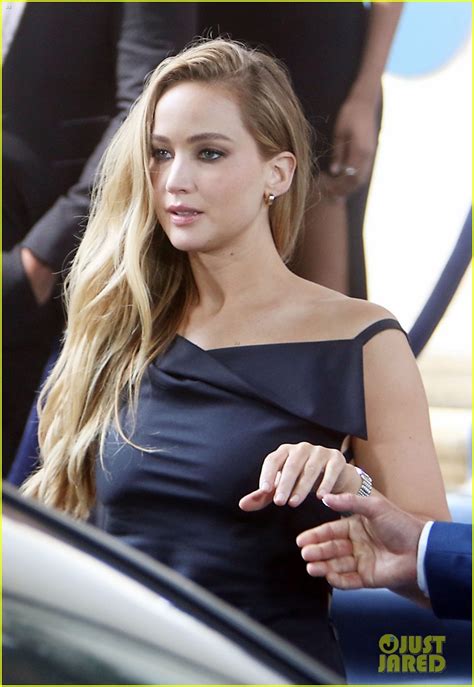 Jennifer Lawrence Is Elegant In Backless Black Dress On Set Of New