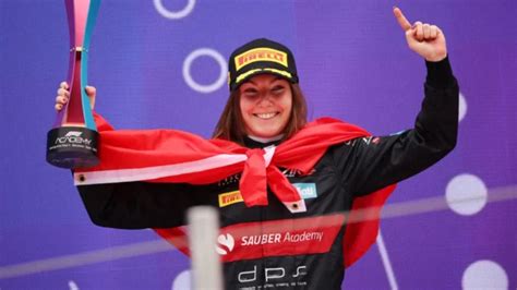 Amna Al Qubiasi Y L Na B Hler Se Coronan En Barcelona Motortime