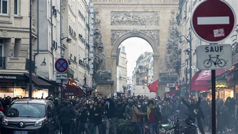 Un hombre mata a tiros a tres personas de origen kurdo en París