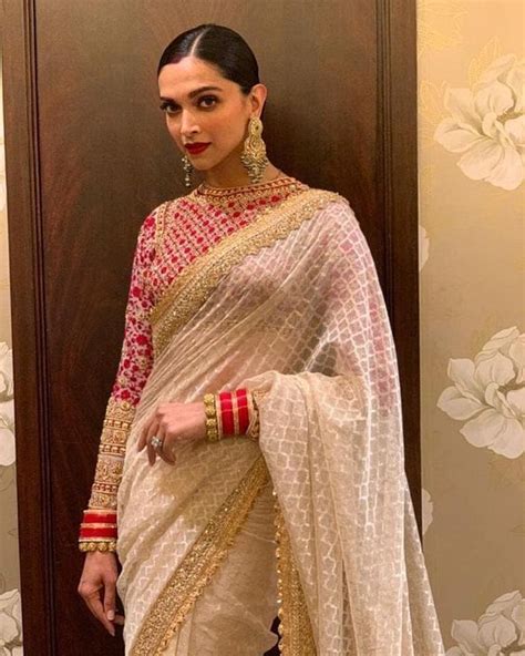 Deepika Padukone Wedding Saree Style & Jewelry - HeSheAndBaby.com