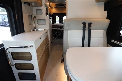 2024 Airstream Rangeline POP TOP 15632