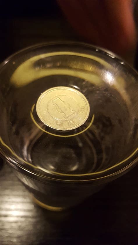 A 1 Yen Coin Is So Light It Can Float On Water R Damnthatsinteresting