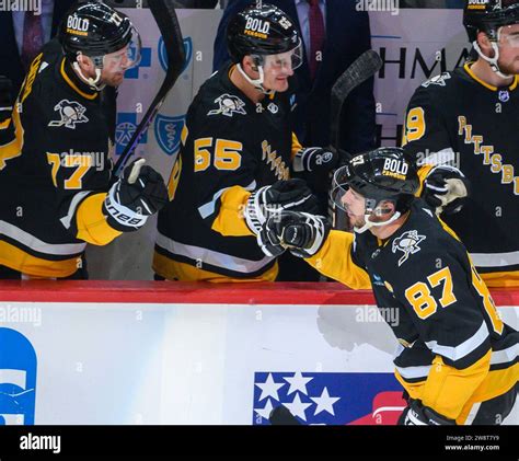 Carolina Hurricanes Hi Res Stock Photography And Images Alamy