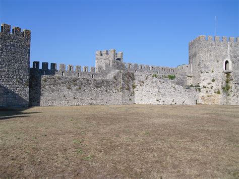 Memórias e Imagens Castelo de Montemor o Velho