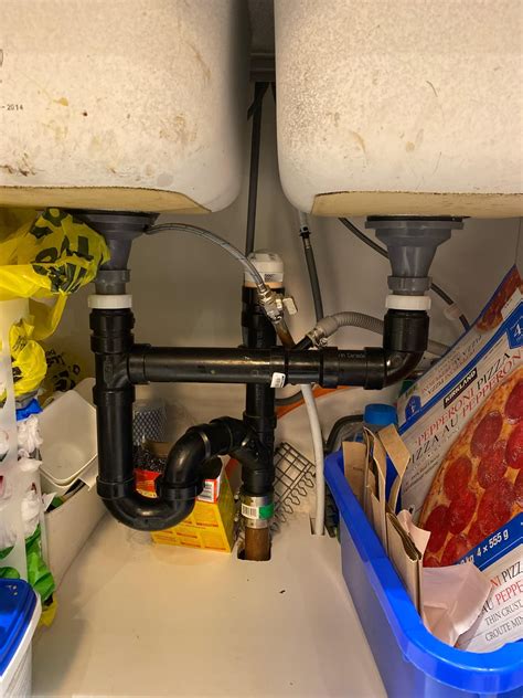 Double sink plumbing correct? : r/Plumbing