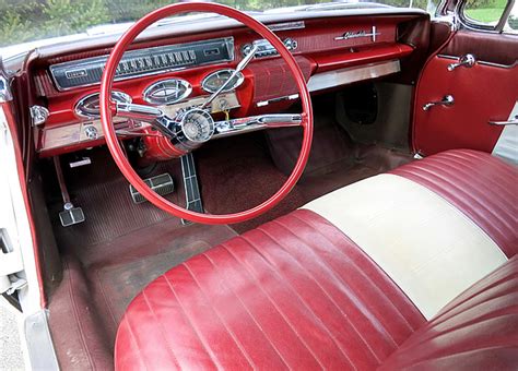 1999 Oldsmobile 88 Interior