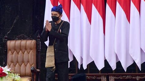 Pakaian Adat Suku Baduy Disebut Sebagai Pakaian Adat Terbaik Presiden