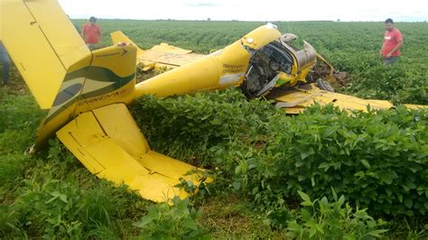 Avião Agrícola Cai Em Fazenda Do Município De Montes Claros De Goiás