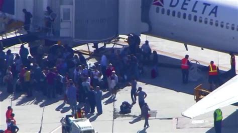 Five Killed In Fort Lauderdale Airport Shooting Suspect In Custody